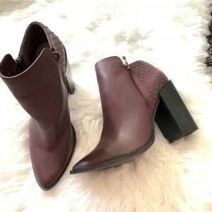 Just fab burgundy ankle boots size 10